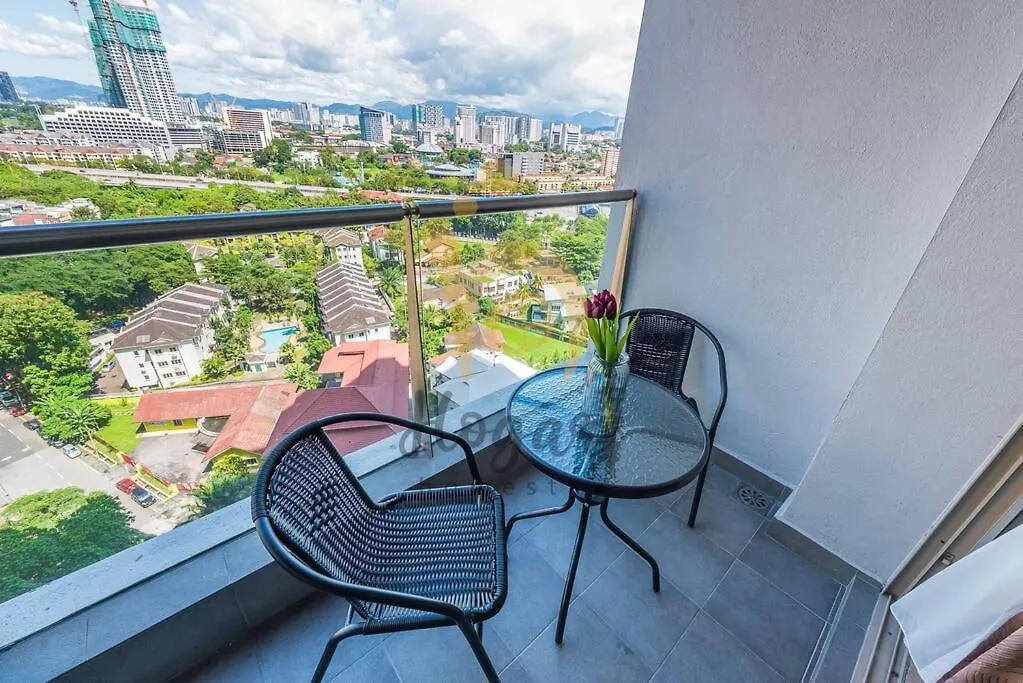 Lägenhet Myhabitat Klcc 2Bedroom Family Suite W Balcony #Bathtub Kuala Lumpur